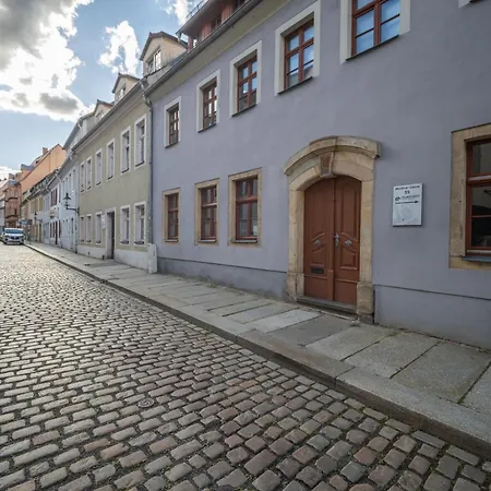 Apartment Gemütliches In Altstadt - Mit Sofa Und Kochgelegenheit *